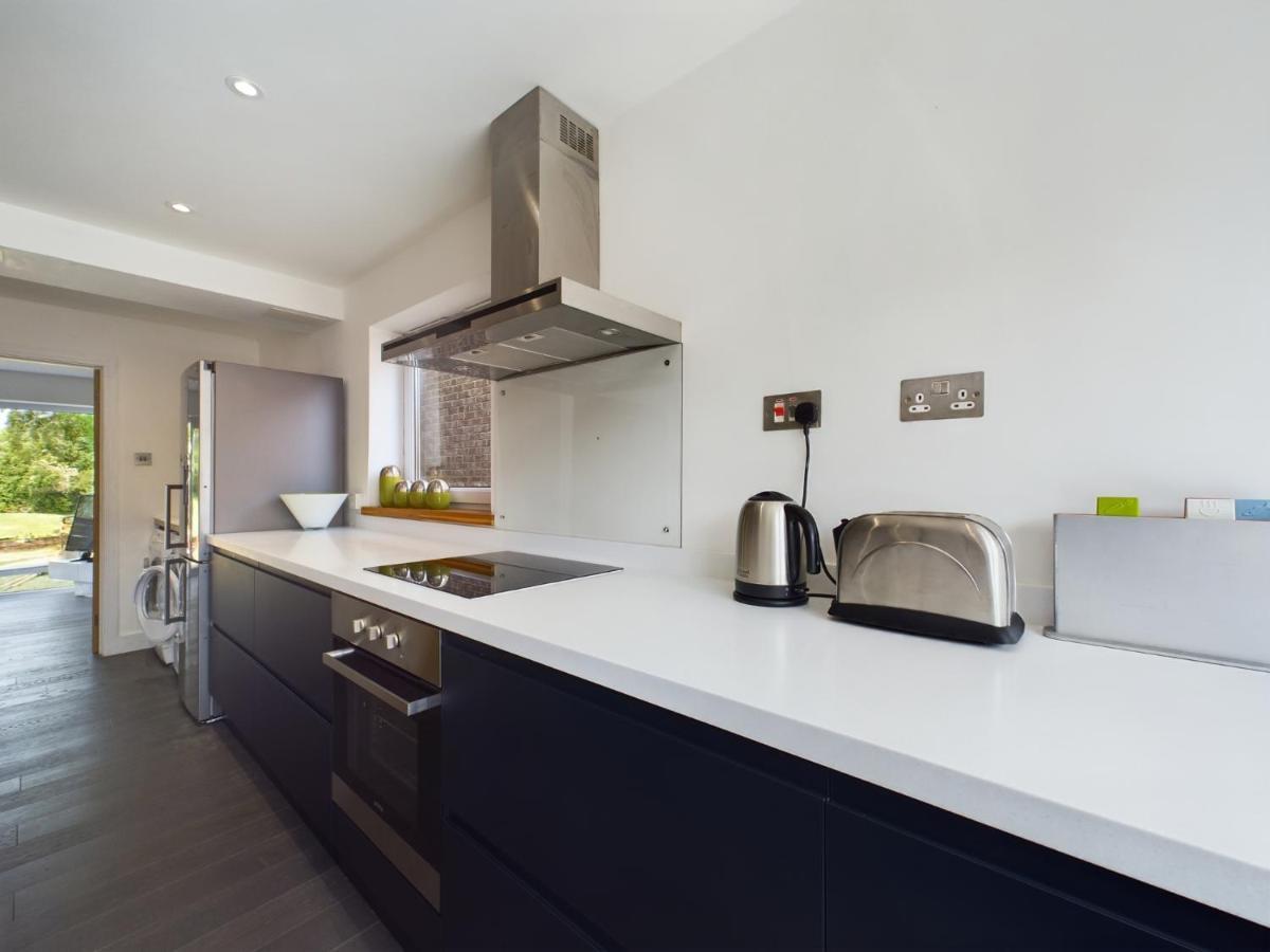 Stylish Cotswold Parking Peaceful Garden Villa Winchcombe Eksteriør bilde